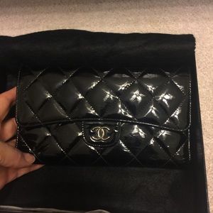 Authentic chanel wallet